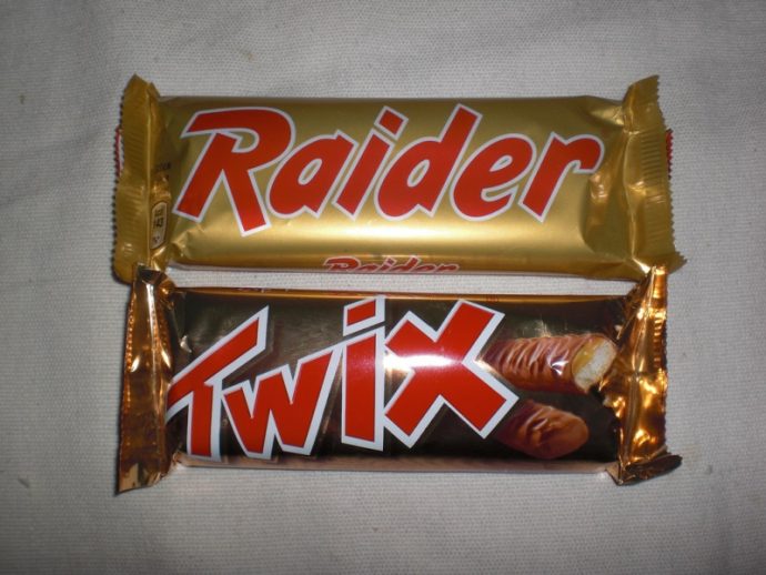 Батончик Twix