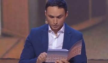 Папа проверяет дневник