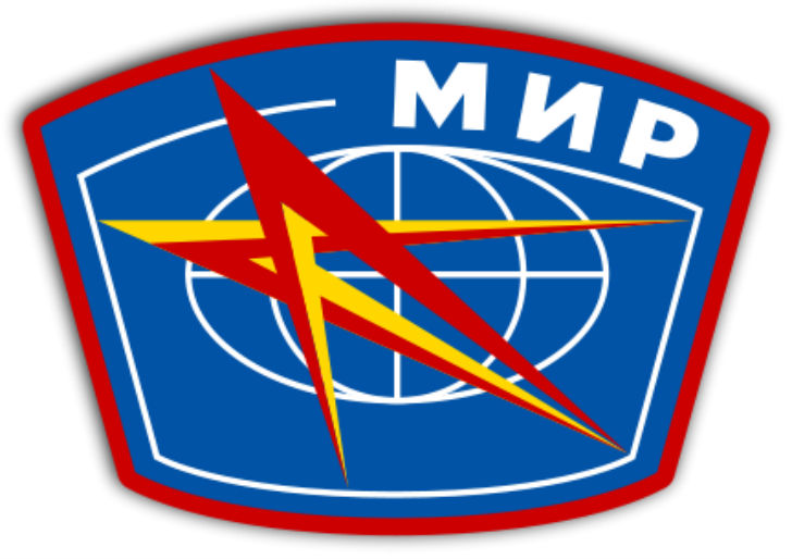 На фото: эмблема орбитальной станции «Мир».