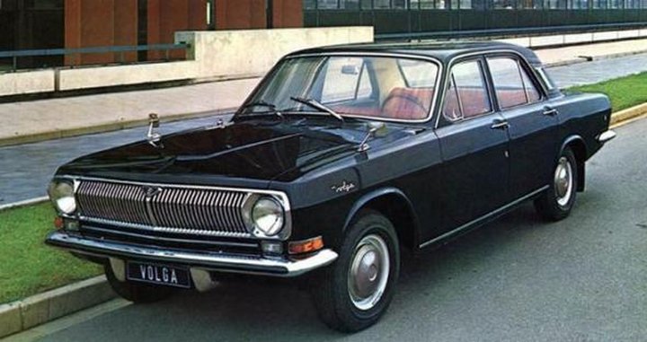 Самой дорогой машиной был элитный ГАЗ-24 «Волга» — 9200 рублей
