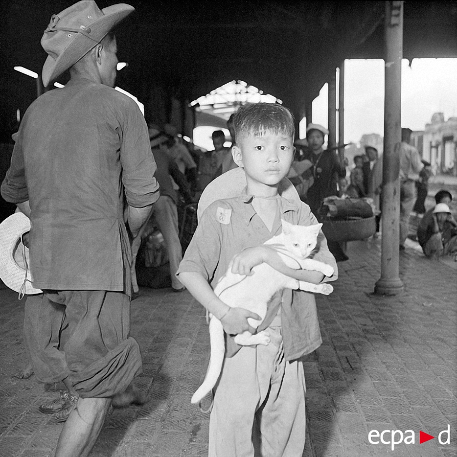 16 августа 1954 года, Французский Индокитай, Ханой.