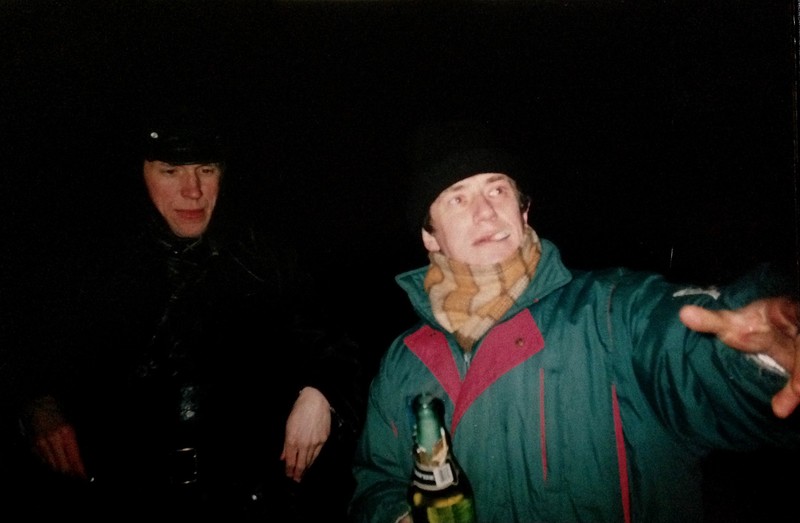 Леонид Федоров («АукцЫон») и Олег Гаркуша. Последний, кстати, уже много лет вообще не пьет алкоголь. 