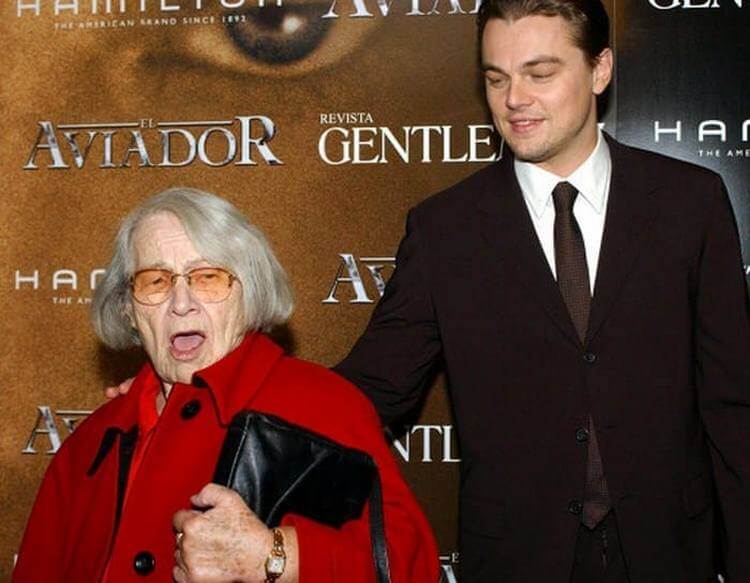 Актер со своей одесской бабушкой