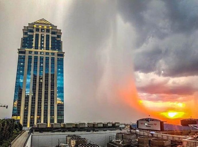 Природа великолепный художник