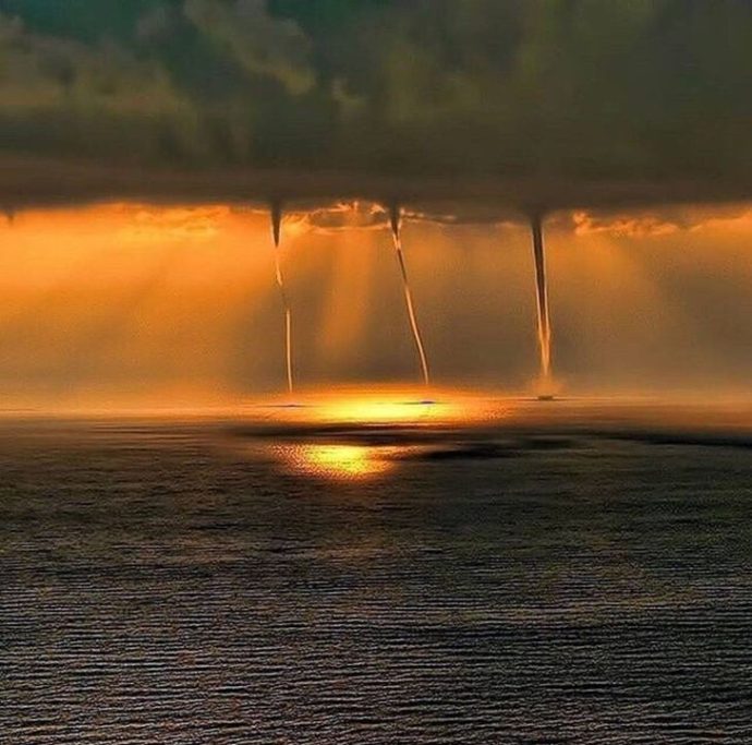 Природа великолепный художник