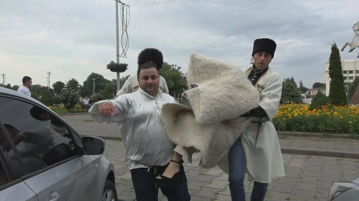 Какая участь ждет похищенную невесту